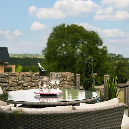 2 Bed In Oc-ds913 Hébergement de vacances *