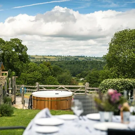 2 Bed In Oc-ds913 Finghall